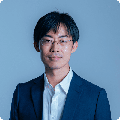 小堤 音彦